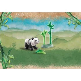 Pui de urs panda